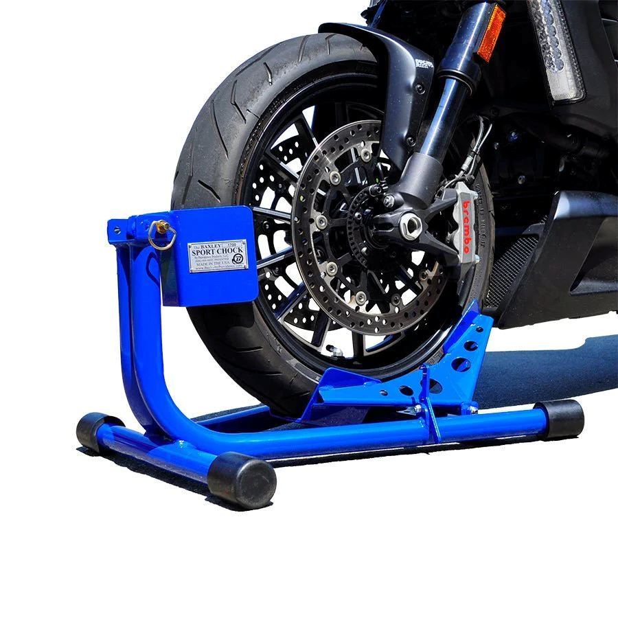 Baxley: Sport Chock.